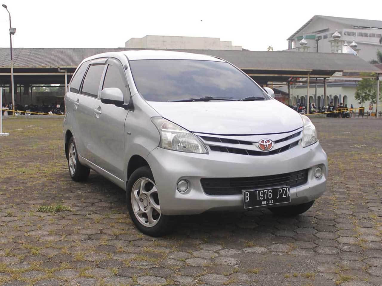 Avanza Tipe G E MT Bandung